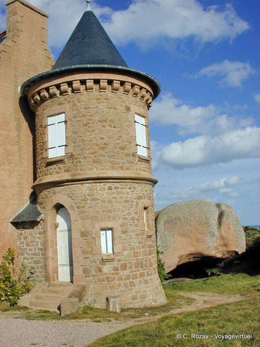 Tour de Castel Ploumanach, Bretagna - Francia