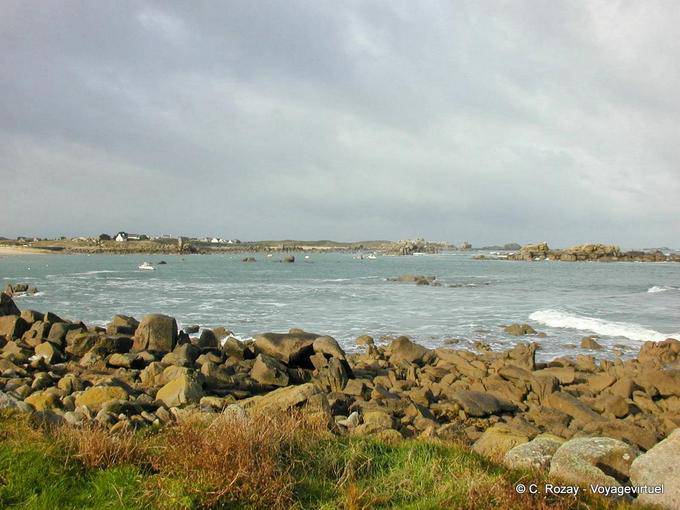 Caos rocce alla Costa di Granito Rosa, Bretagna - Francia
