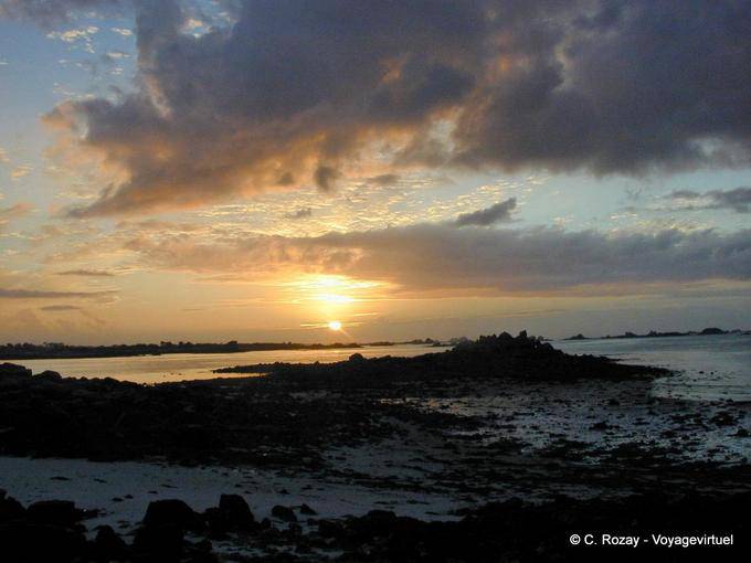 Tramonto sulla baia di Laber, Roscoff, Bretagna - Francia