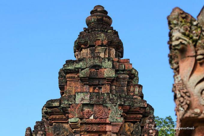 Top del santuario centrale, Banteay Srei, Angkor, Cambogia