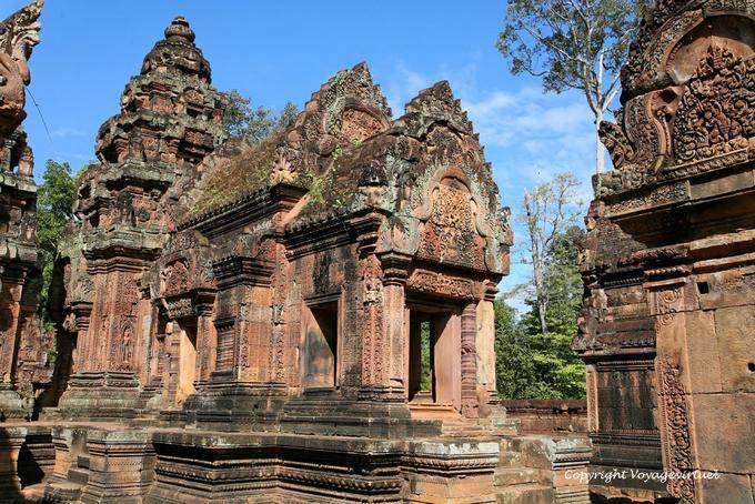 Il santuario centrale visto da dietro, Banteay Srei, Angkor, Cambogia