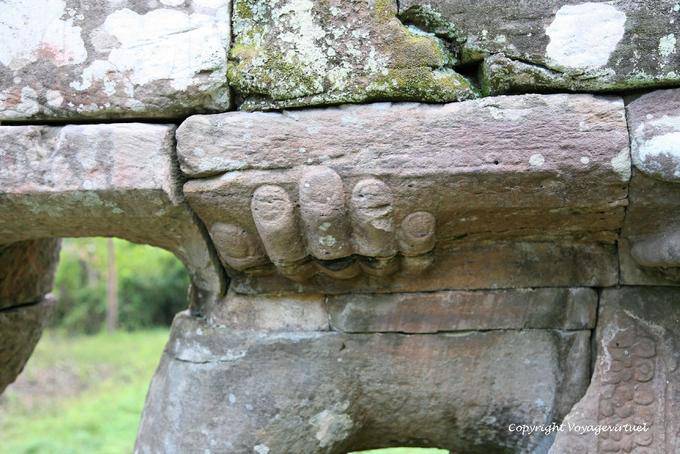Mano close-up Victory Gate, Victory Gate, Angkor, Cambogia
