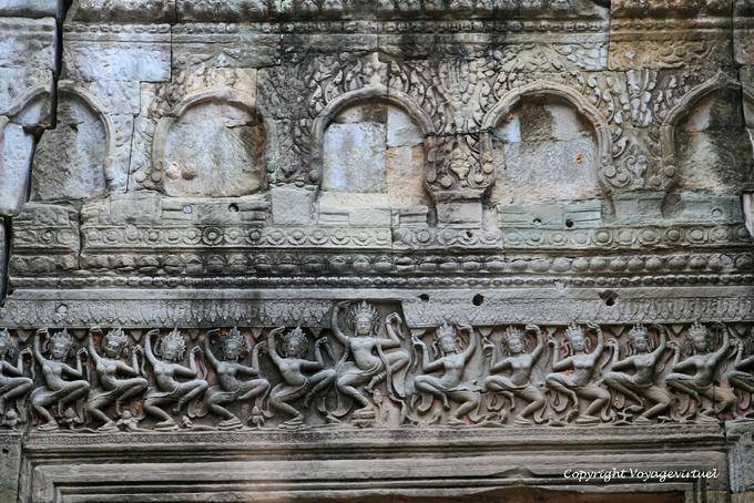 Fregio di Ballerini, Preah Khan, Angkor, Cambogia