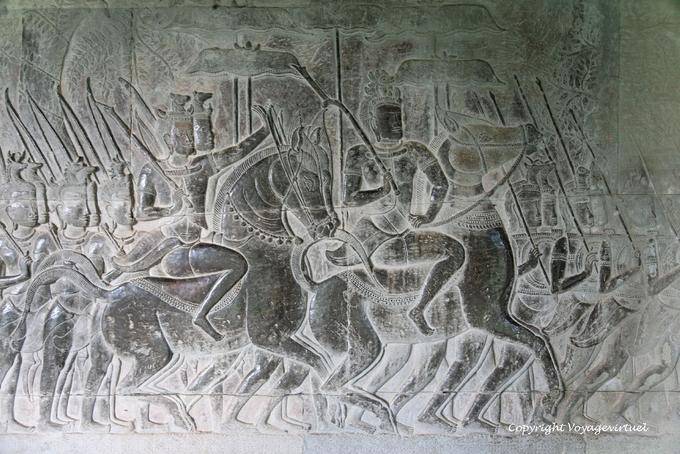 Riders sulle loro cavalcature, Parade Galleria Storia, Angkor Wat, Angkor, Cambogia