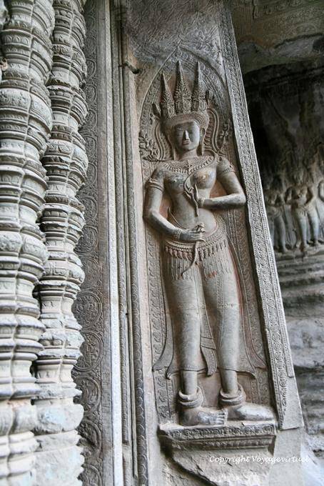 Sky Donna, apsara, quella che cammina sulle acque, Angkor Wat, Angkor, Cambogia