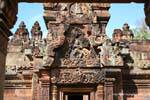 Shiva Tandava ballare la danza cosmica, Frontone Banteay Srei, Cambogia.