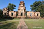 Panoramica torri in mattoni, Prasat Kravan, Cambogia.