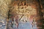 Vishnu in sella a una garuda, Prasat Kravan, Cambogia.