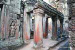 Colonne quadrate, Preah Khan, Cambogia.