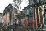 I colori sulle rovine del tempio del monastero, Preah Khan, Cambogia.