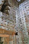 Fori nelle pietre, Ta Prohm,, Cambogia.