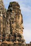 Profilo Re su porta ad Angkor Thom, Cambogia.