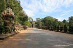 Angkor Thom doppia fila di deva e asura, Cambogia.