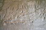 Valli morte, ucciso da Rama, sostenuto dalla moglie Tara, Ramayana, Angkor Wat, Cambogia.