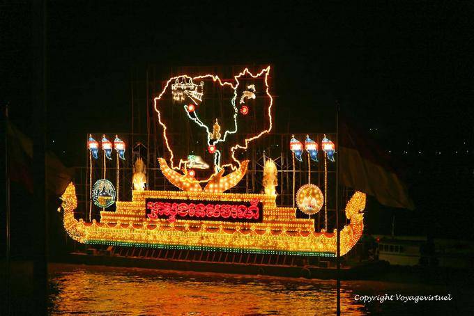 Bon Om Tuk, Festival Acqua, Phnom Penh - Cambogia