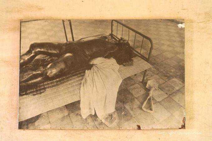 Letto Tortura, Tuol Sleng, Phnom Penh - Cambogia