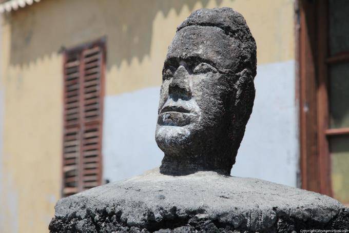 Fogo, Chã das Caldeiras, scultura - Capo Verde
