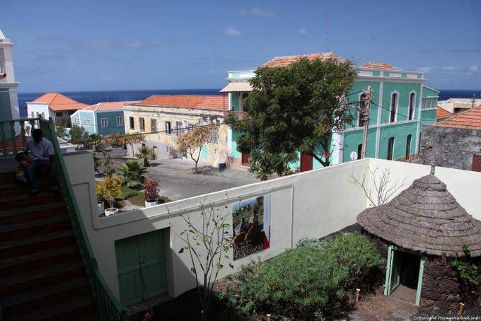 Fogo, São Filipe, guarda dal museo - Capo Verde