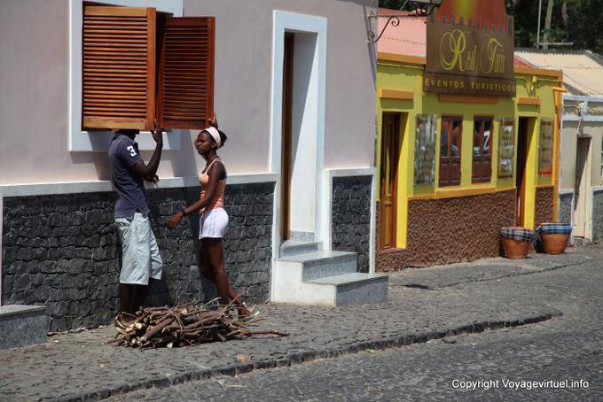 Santiago, Cidade Velha, la discussione rue - Capo Verde