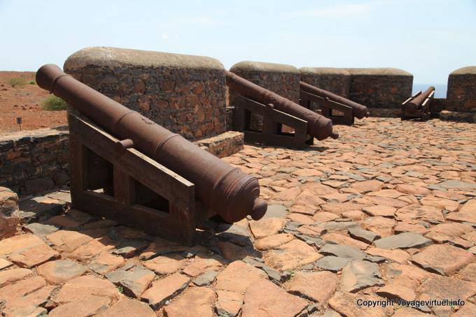 Santiago, Cidade Velha, canoni di Fortaleza Real de San Felipe - Capo Verde
