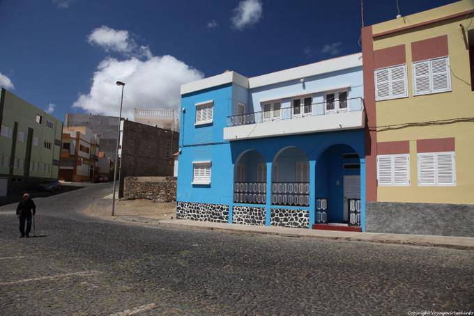São Vicente, Mindelo, a piedi per le strade - Capo Verde