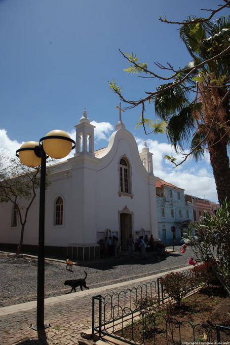 São Vicente, Pracinha Igreja, rua Tejo, Mindelo - Capo Verde