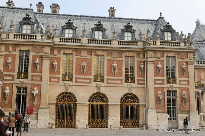 Dettaglio Facciata del vecchio castello, Versailles