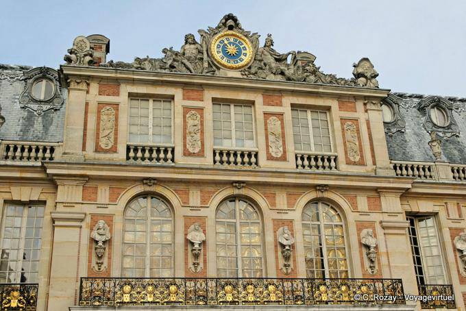 Balcone facciata da Royal Court, Versailles