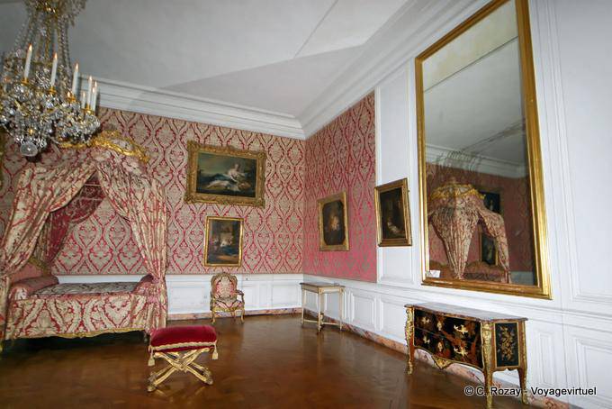 Appartamento Dauphine, camera da letto rosa, Versailles
