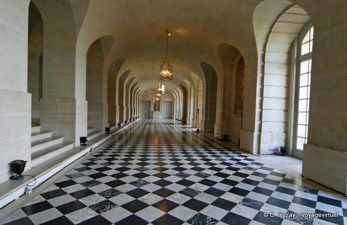 Fiera Hoquetons, sala con nicchie, Versailles