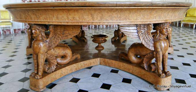 Grand Trianon, il sphynx tavolo, Versailles
