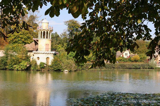 Tour di Marlborough, un'altra vista, Hameau de la Reine, Versailles
