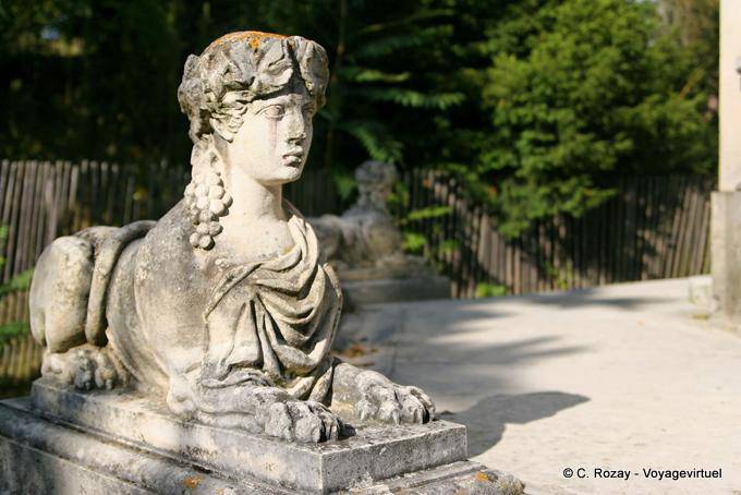 Sphynx annata classica, Hameau de la Reine, Versailles