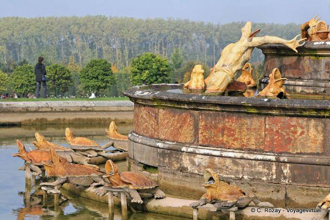 Frogs di Fountain Latona, Versailles