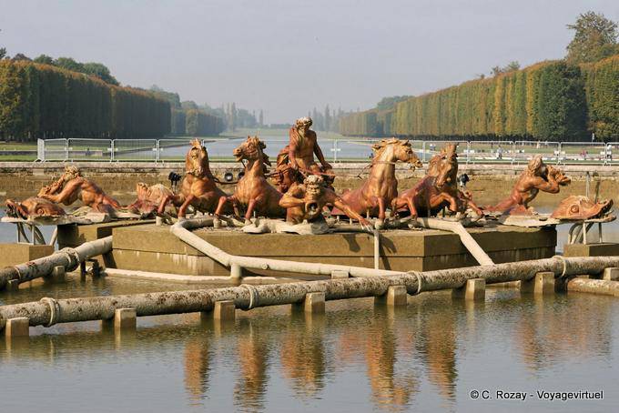 La Fontana di Apollo in elevazione davanti, Versailles
