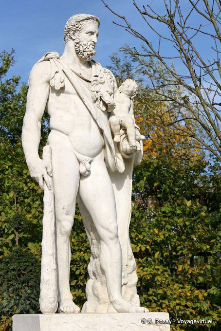 Statua di Ercole e Telefo da Noël Jouvenet, 1685, Versailles
