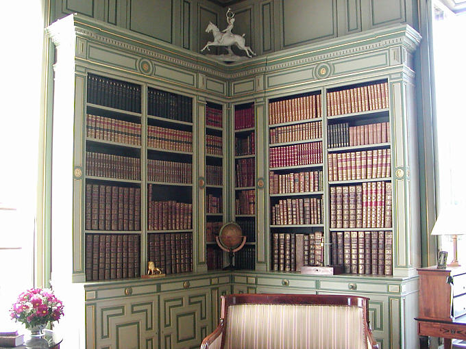 Il bibliohèque, Château de Cheverny, Francia.