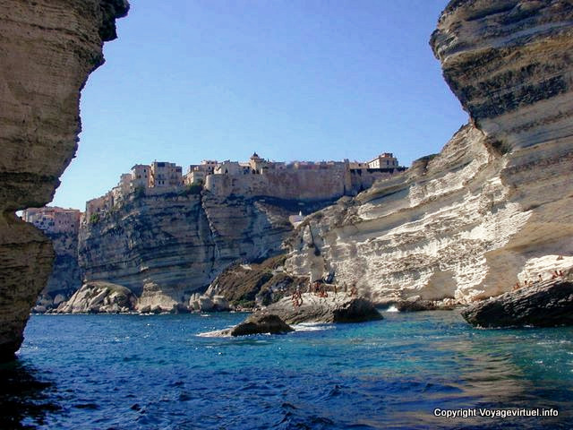 Bonifacio, all'uscita dal Sdragonato, Corsica