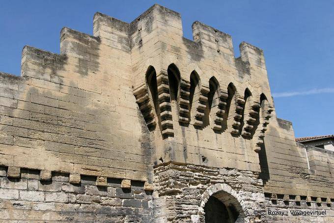 Top postierla nelle mura della città di Avignone, Provenza, Francia