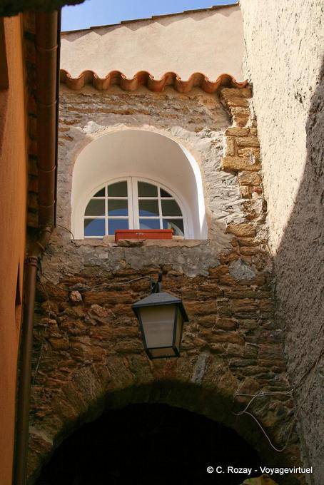 Bormes-les-Mimosas, Provenza patina, Provenza, Francia