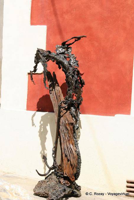 Collobrières, mostra di ferro e legno, Provenza, Francia