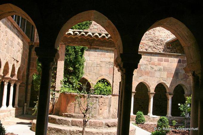 Chiostro della Cattedrale di Fréjus, Provenza, Francia