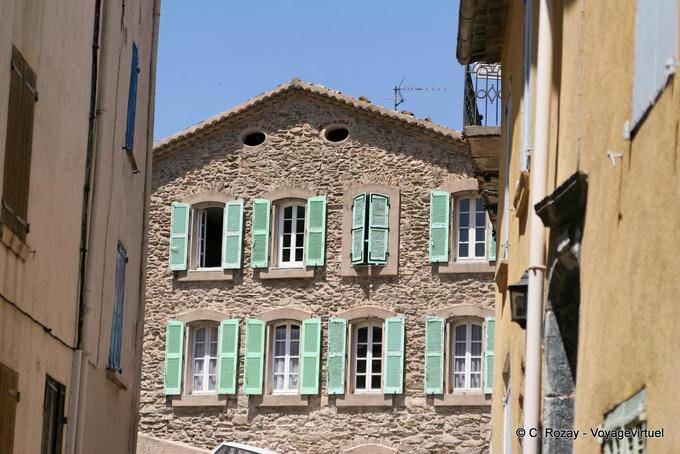 La Garde-Freinet, grande casa tradizionale, Provenza, Francia