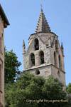 Campanile della chiesa di Saint Didier, Avignone, Francia.