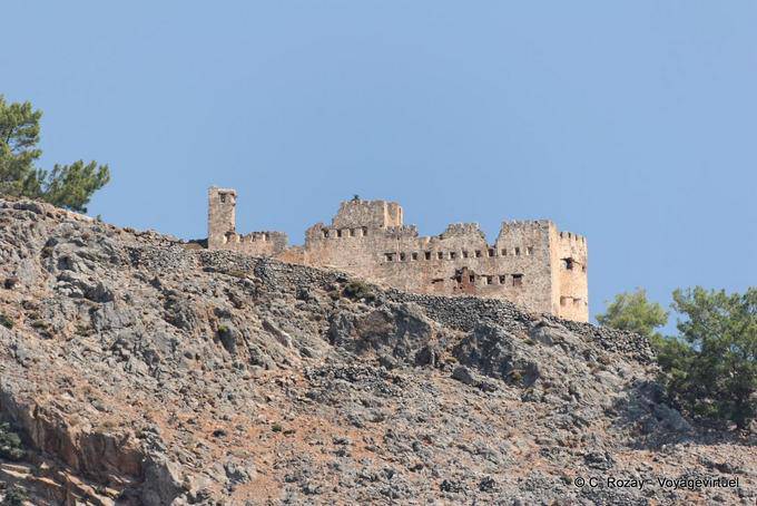 Le rovine della fortezza turca Agia Roumeli - Creta, Grecia