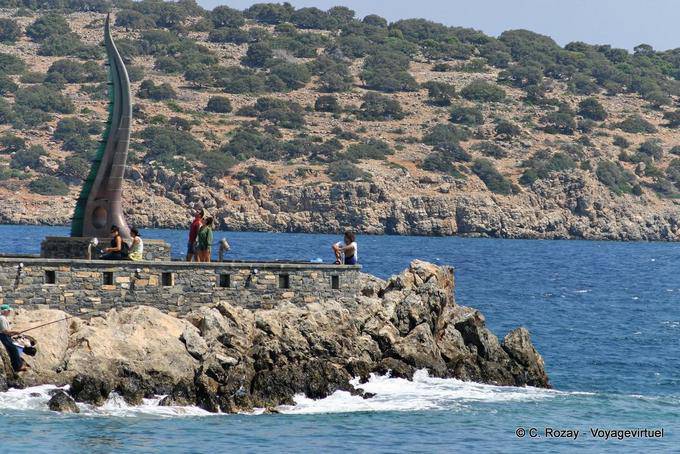 Arte sul molo, Agios Nikolaos - Creta, Grecia