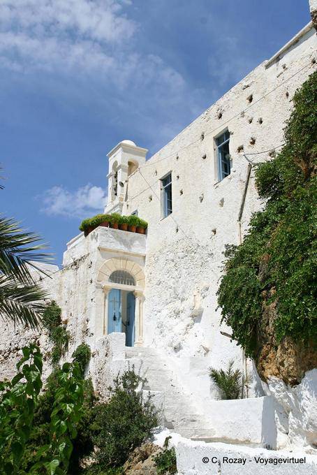 I passi da dove il nome del monastero di Chryssoskalitissa (Inachorio) - Creta, Grecia