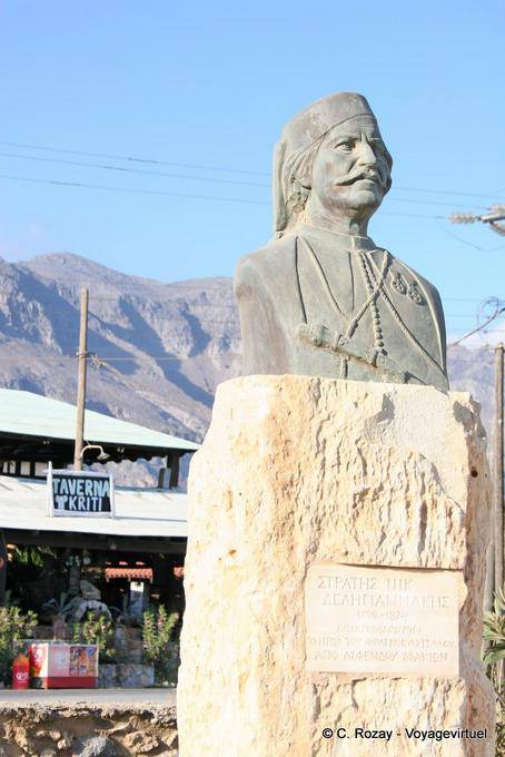 Statua Fragokastello di Hadzi Michalis Dalianis - Creta, Grecia