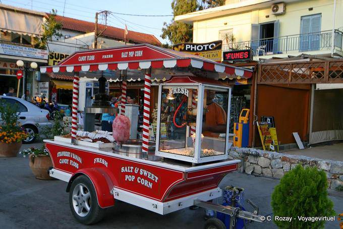 Popcorn venditore e dolci, Georgioupoli - Creta, Grecia