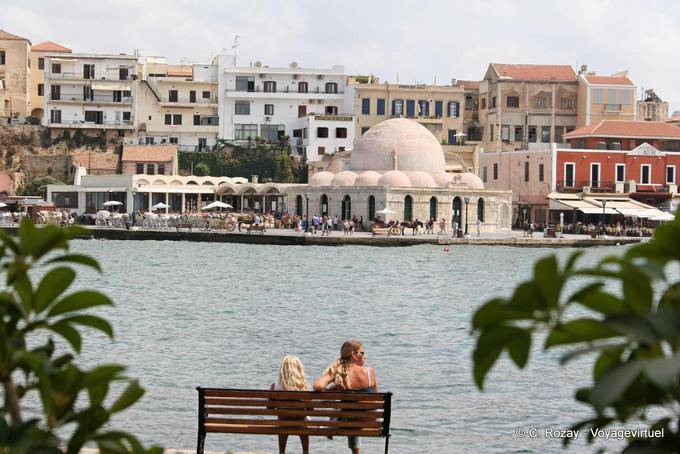 Un'altra vista della Moschea Yiali Tzami, Chania - Creta, Grecia